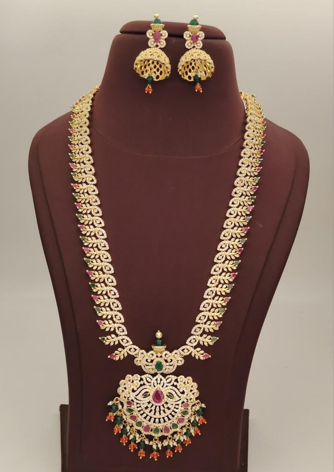 Kundan Necklace with Earrings s360023