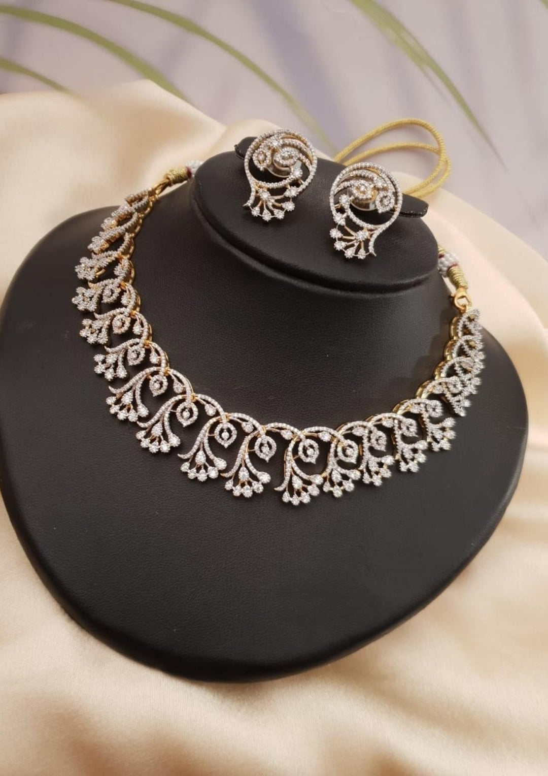 Pure Zirconian Diamond Necklace with Earrings g101320