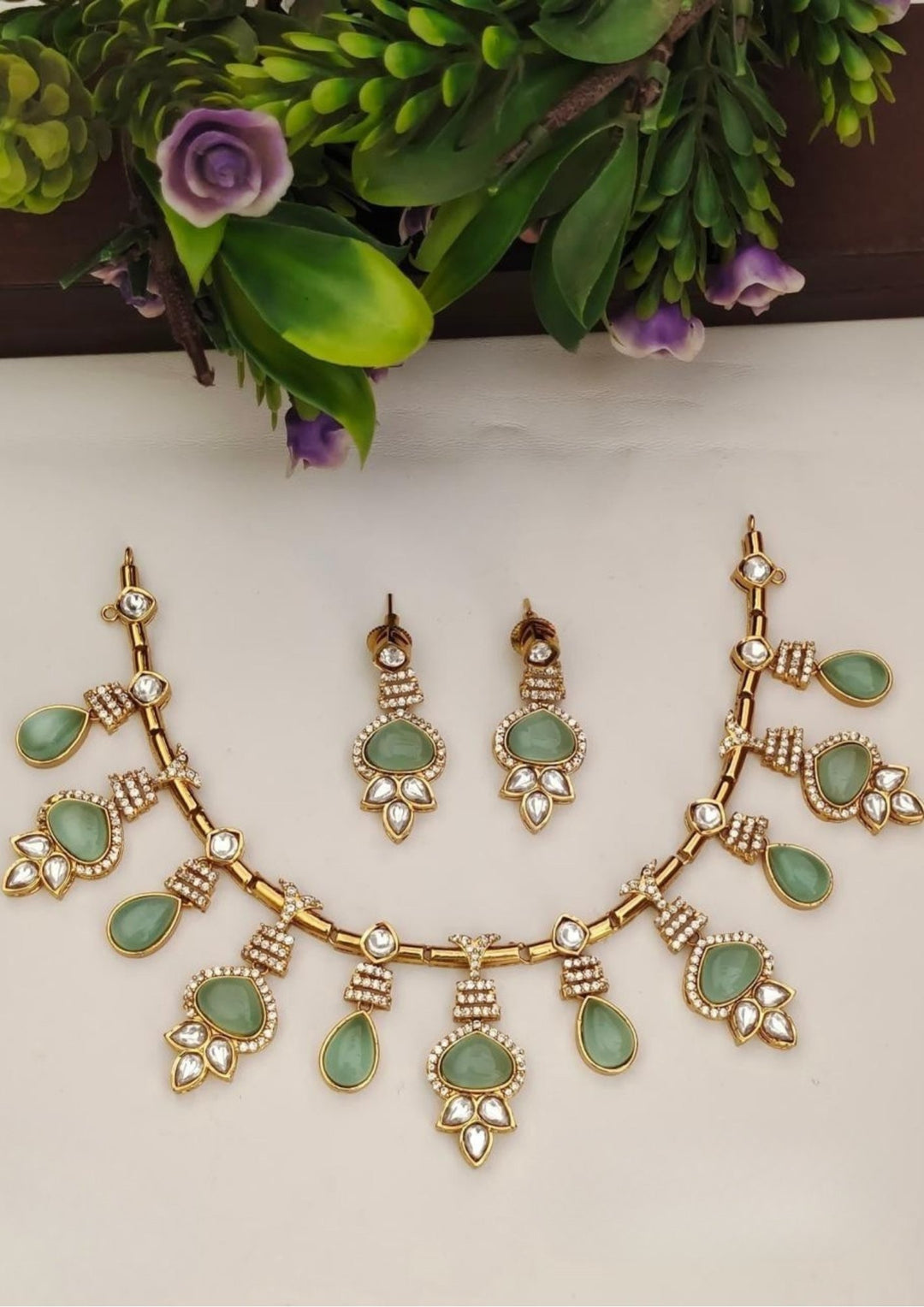 Kundan Necklace with Earrings s 210571