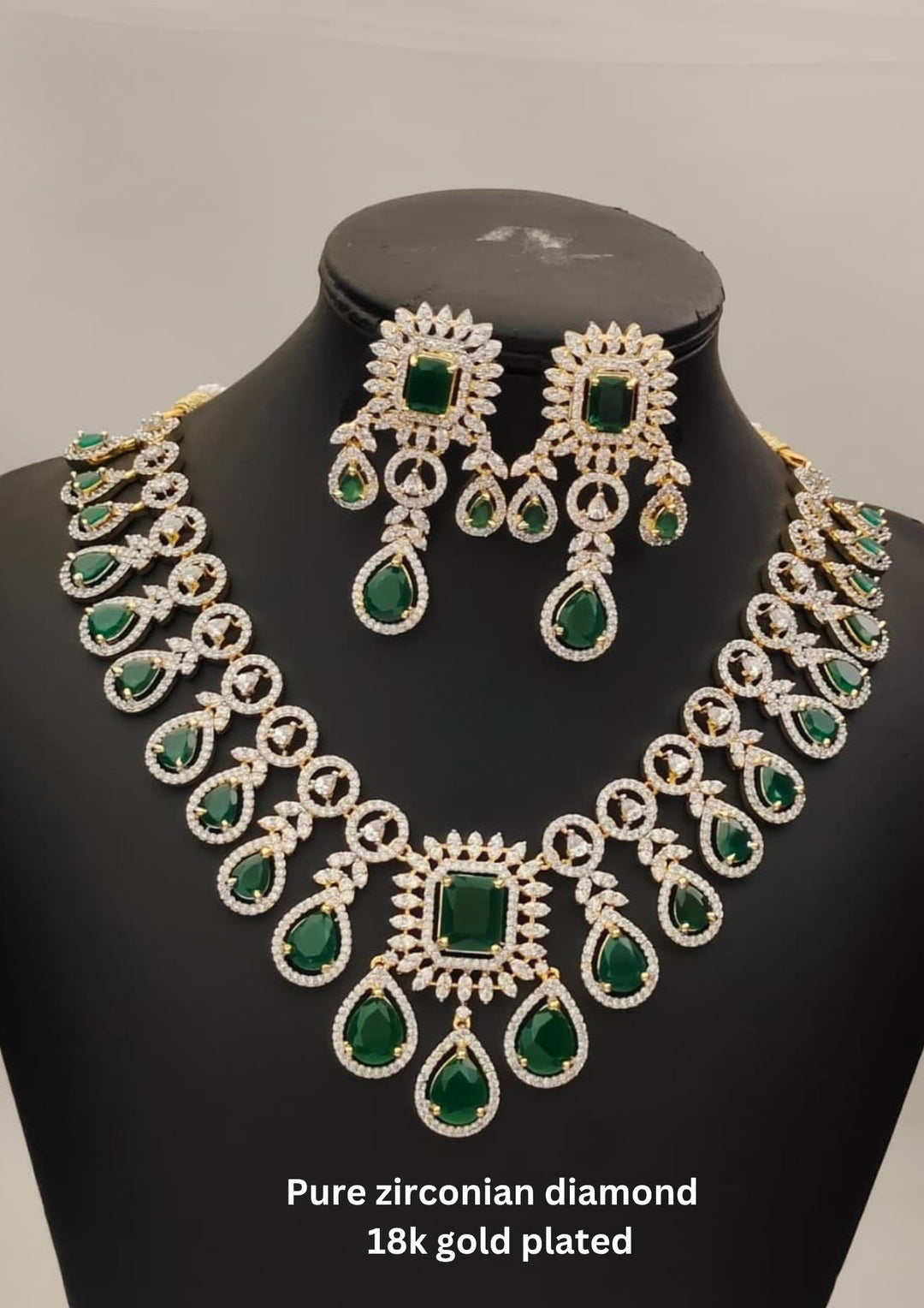 Pure Zirconian Diamond Necklace With Earrings  s330092