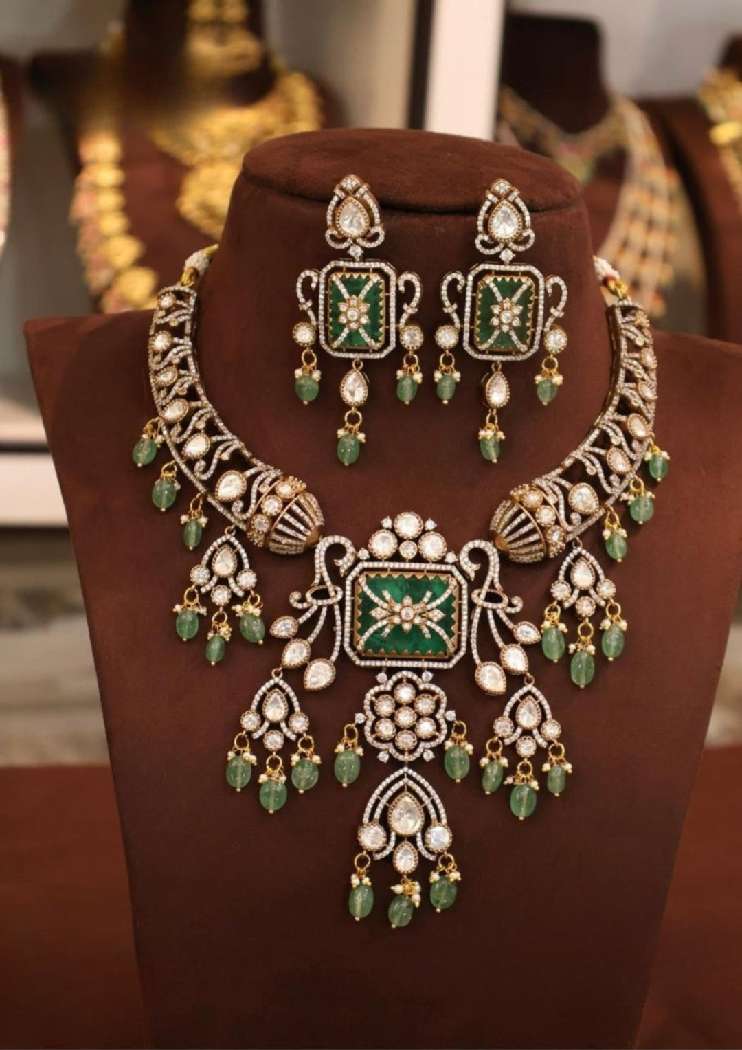 Kundan  Necklace With Earrings s620085