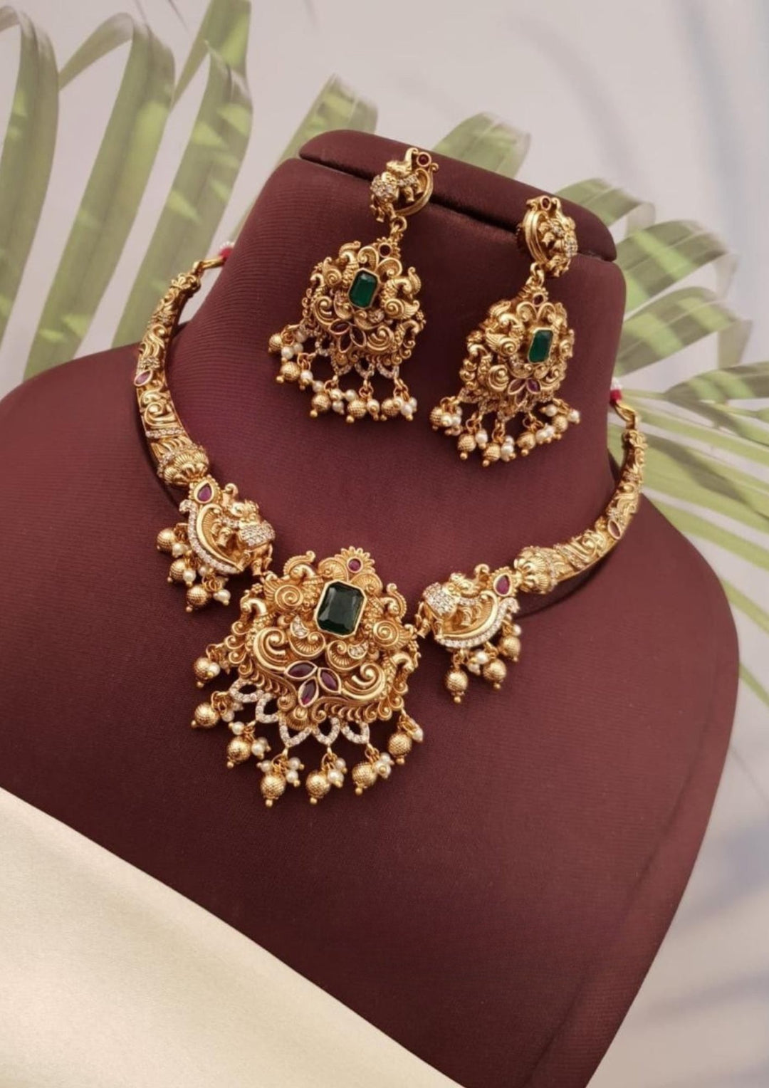 Kundan Necklace with Earrings g 101500