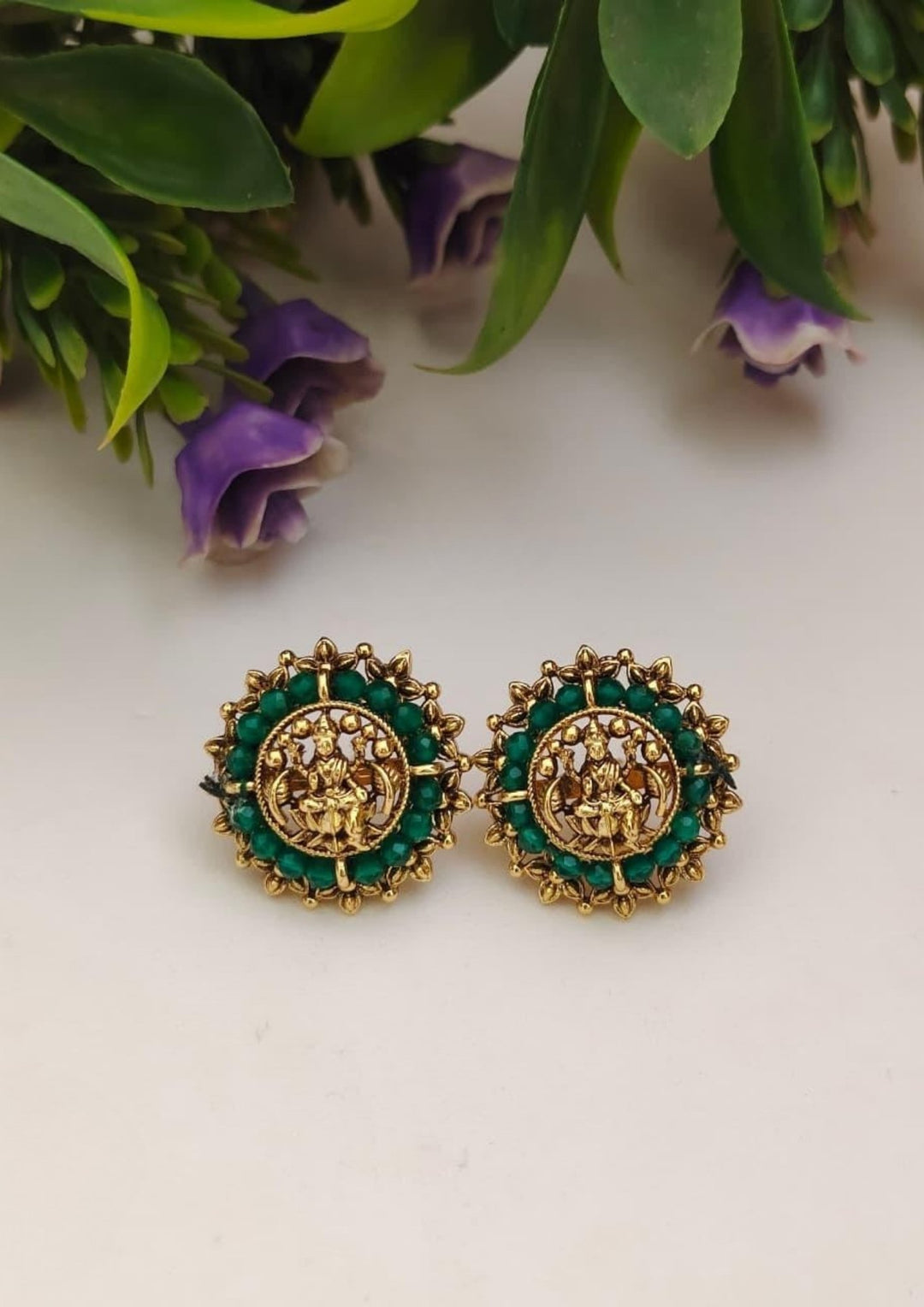 Kundan Temple Studs s55053