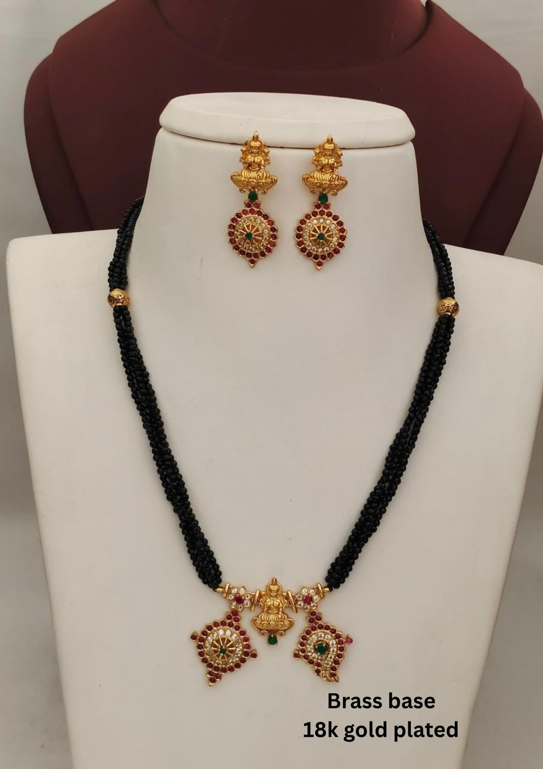 Kundan Temple  Mangalsutra with Earrings s160021