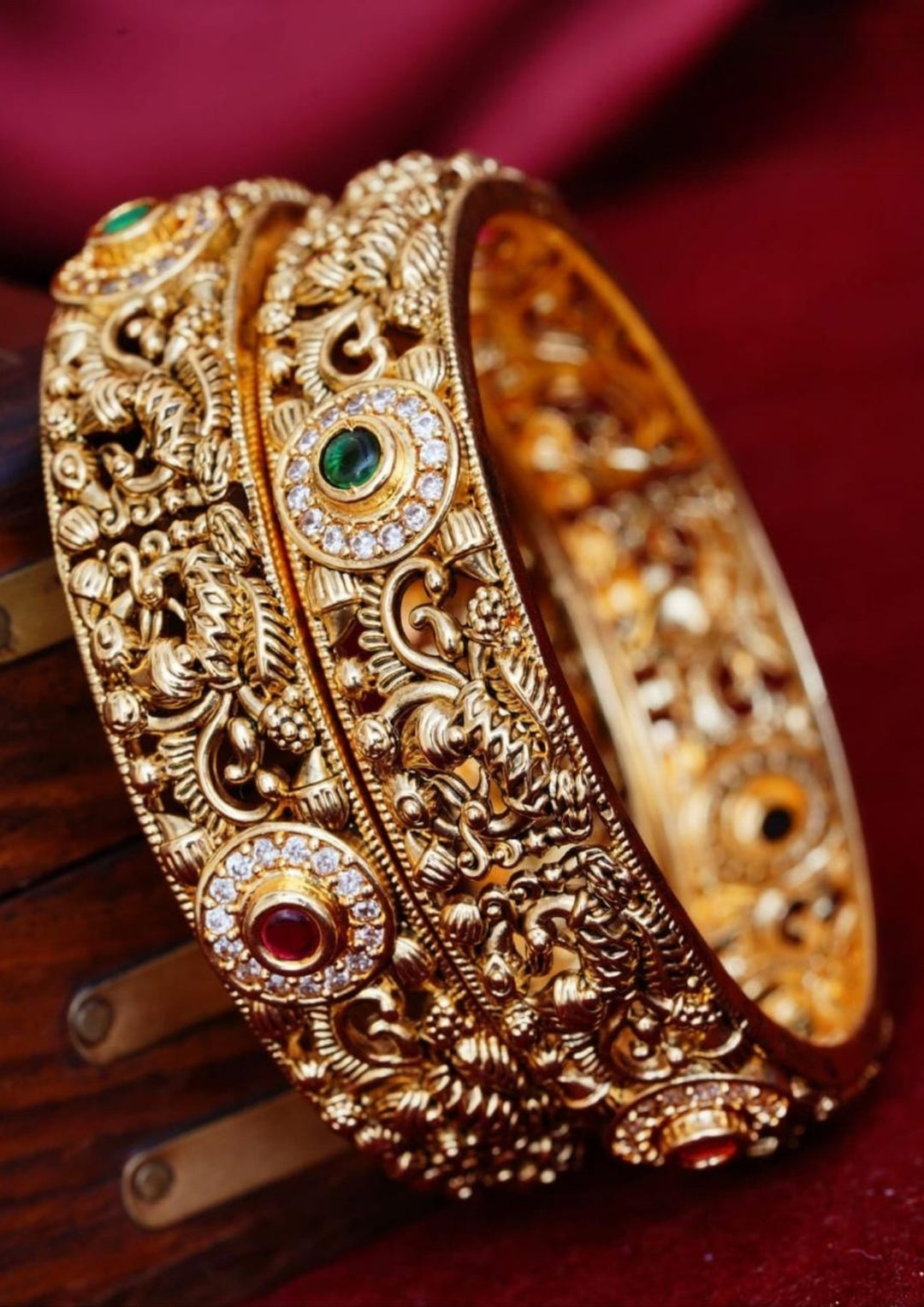 Kundan Bangles ( set of 2 ) yle250