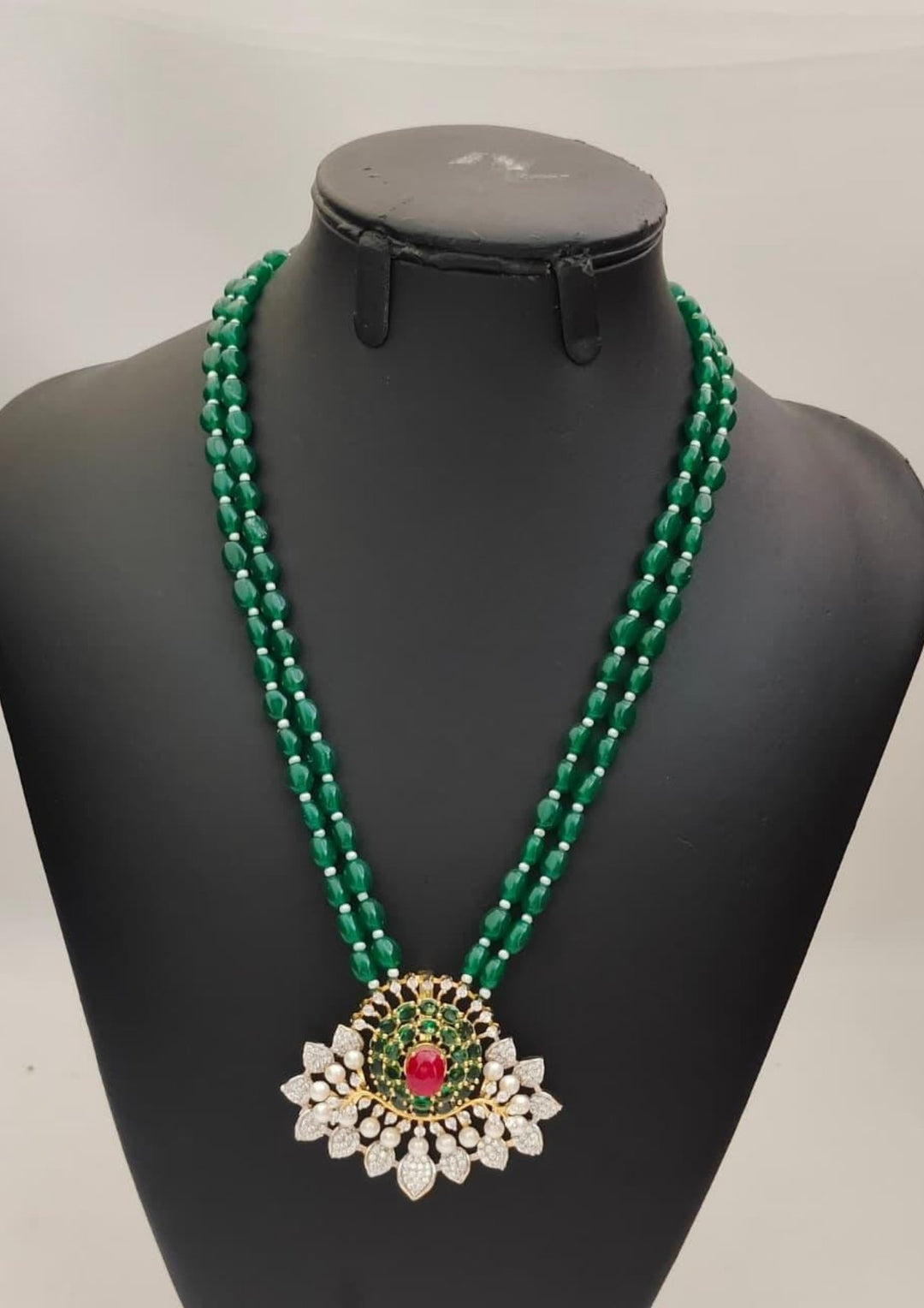 Kundan & Beads Necklace s200061