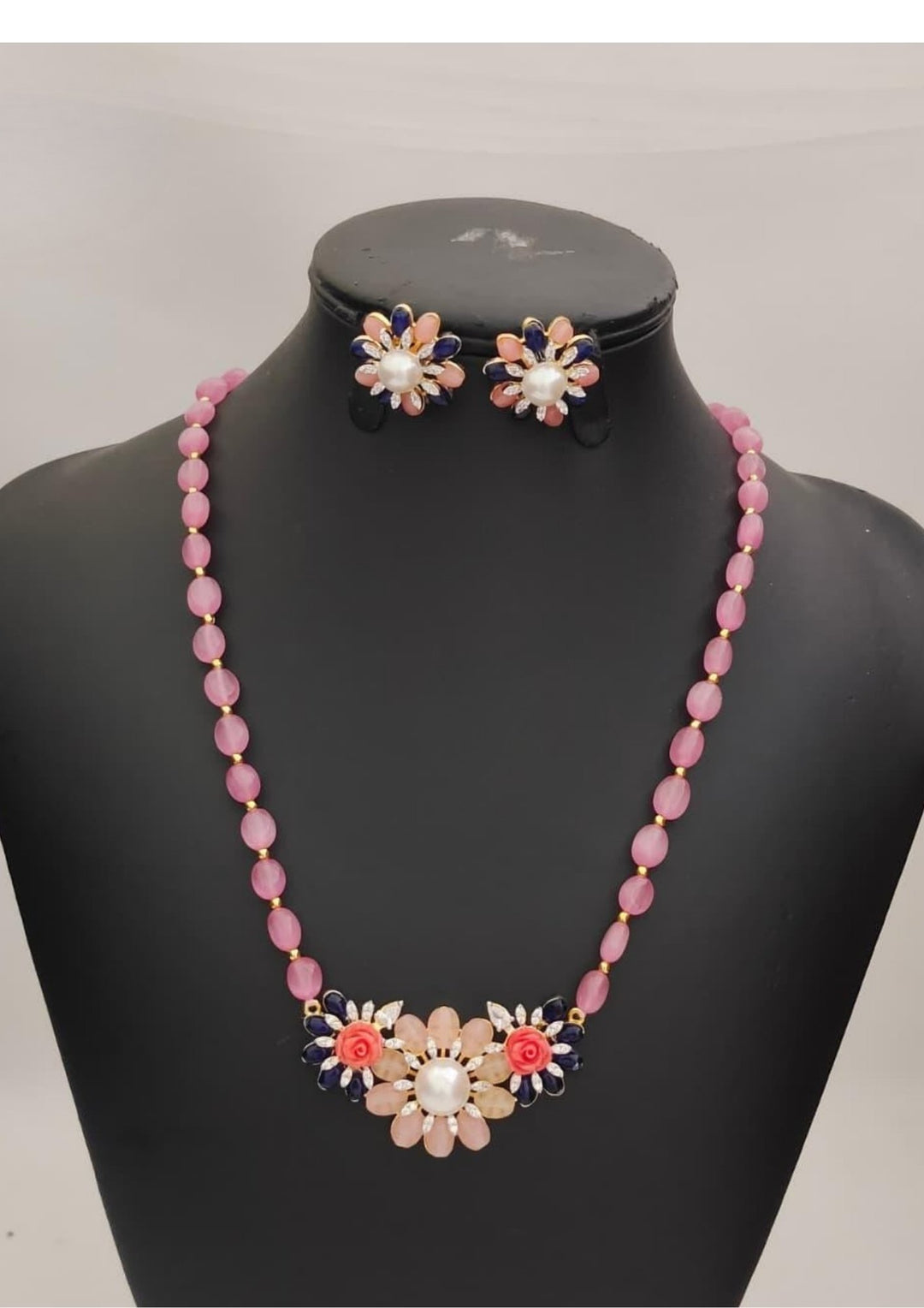 Kundan Necklace with Earrings s180041