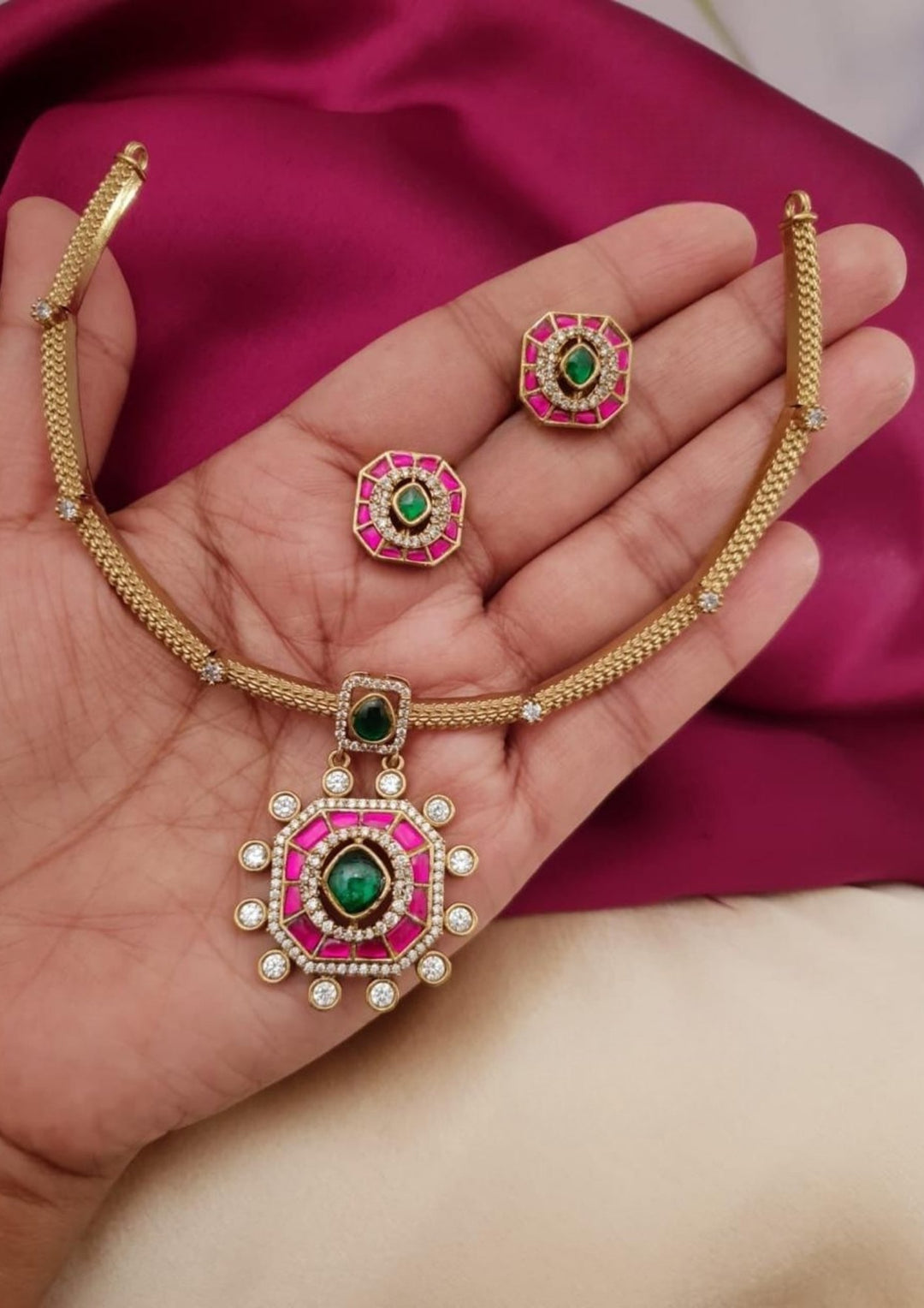 Jadau Kundan Necklace with Earrings g101350