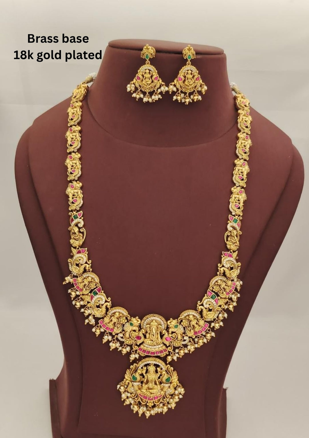 Kundan Temple Necklace with Earrings s580045