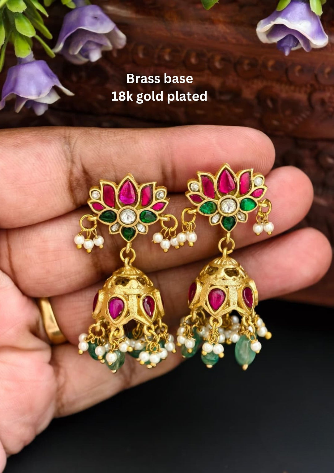 Kundan Jhumkas s160021