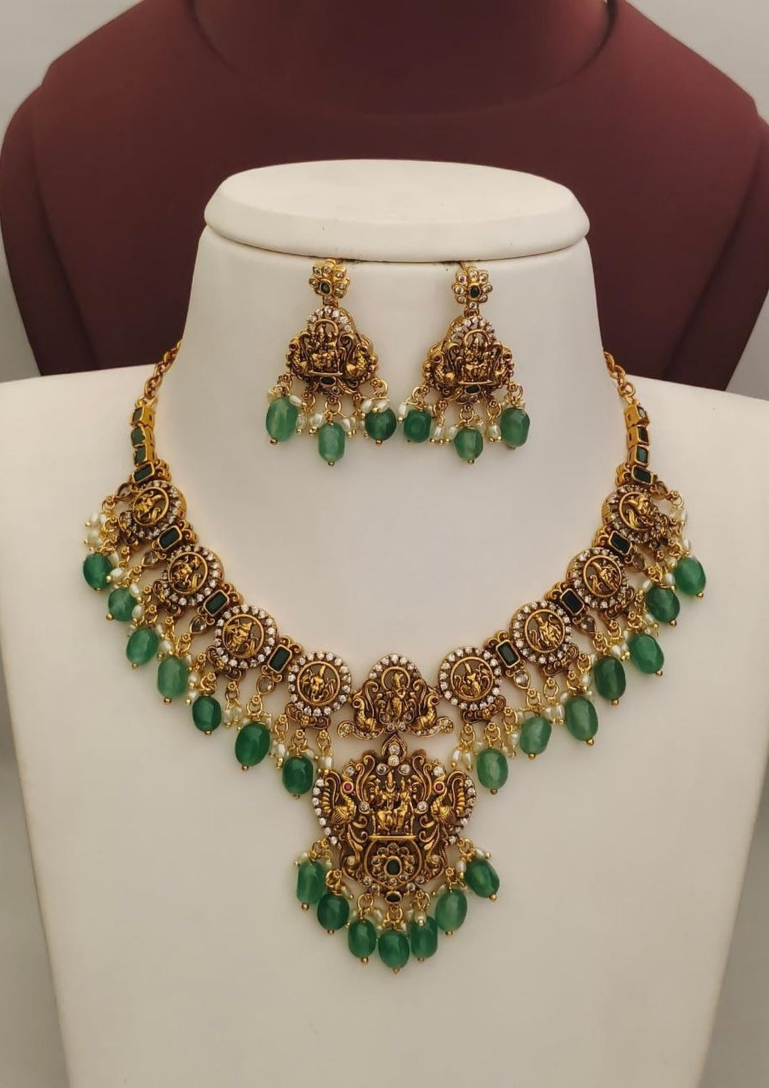 Kundan Temple Necklace with Earrings s200061