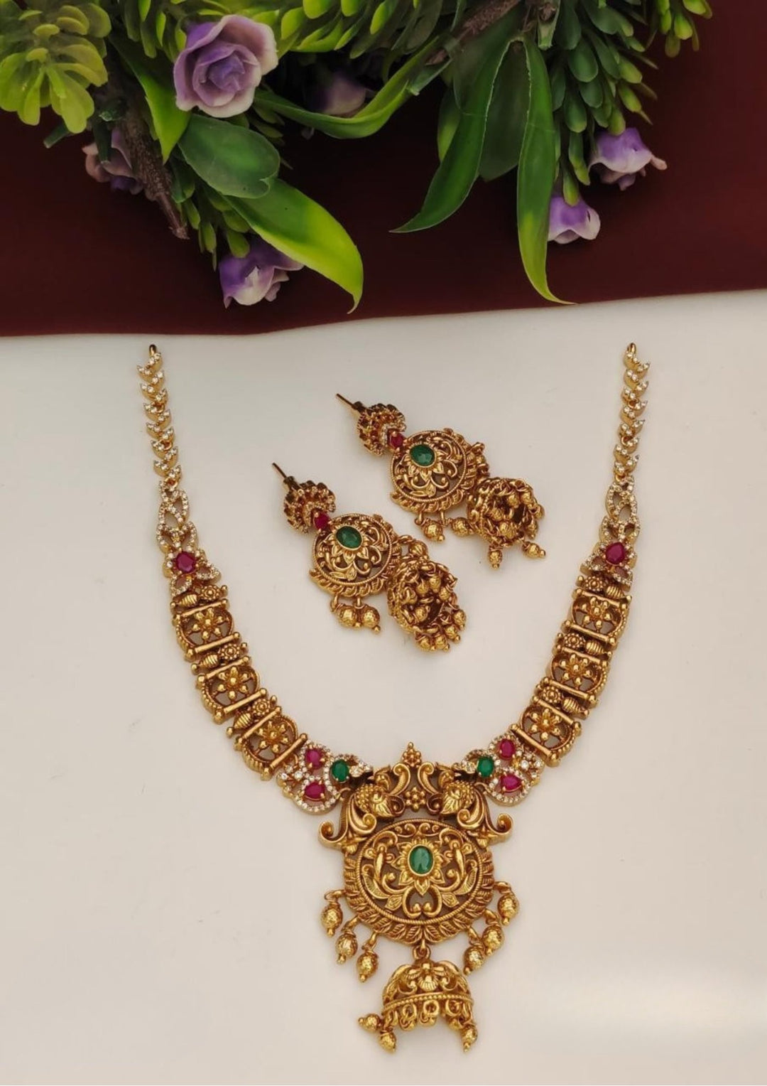 Kundan & Beads Necklace With Earrings s210071