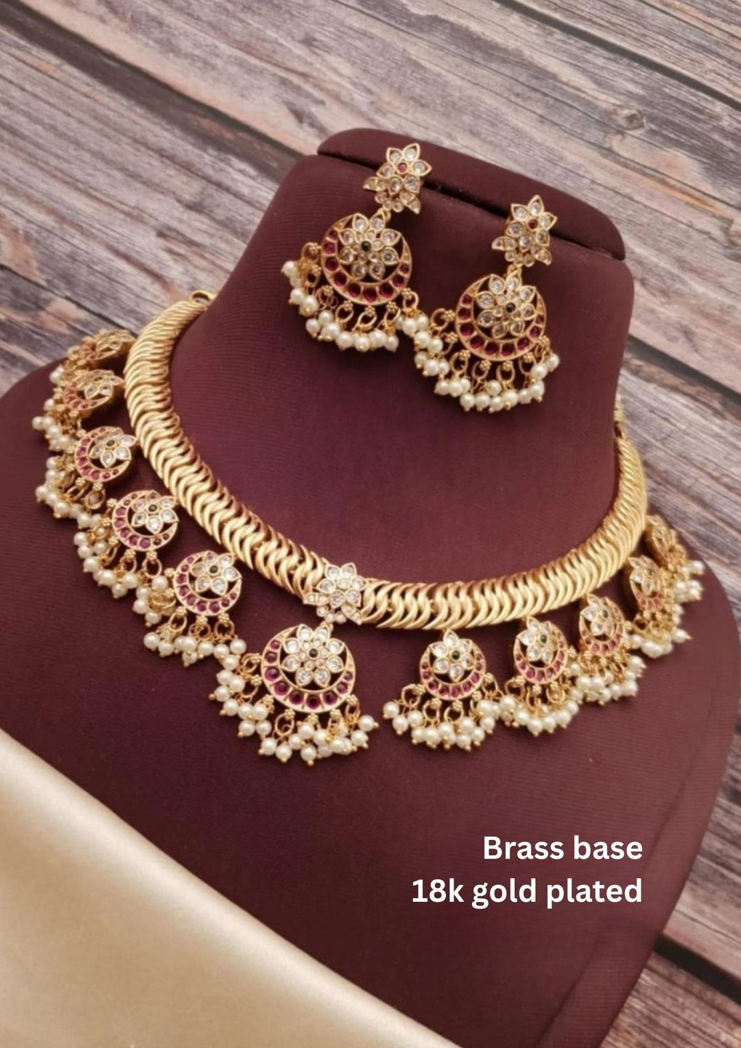 Kundan Brass Base Necklace With Earrings g101799