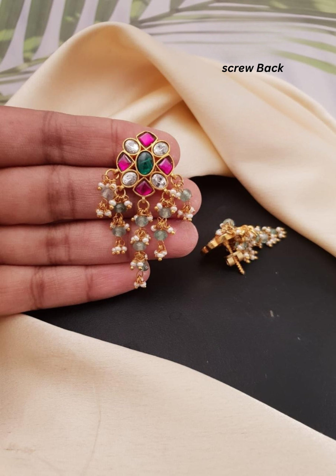 Jadau Kundan  Screwback Earrings g 10720