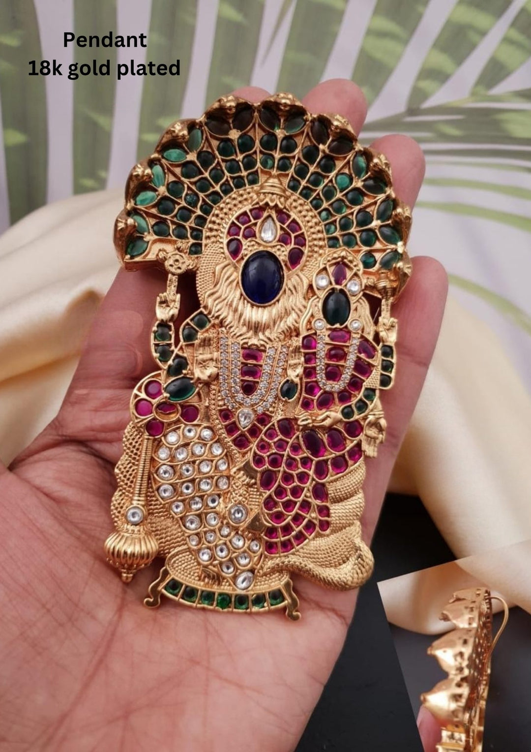 Kundan Temple Pendant g102380