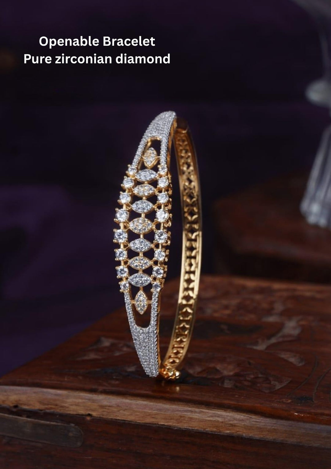 Pure Zirconian Diamond Openable Bracelet c105520