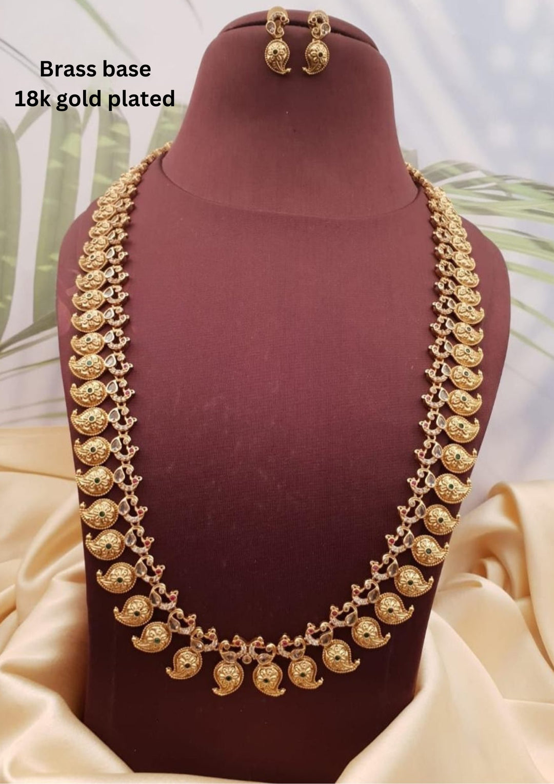 Kundan Necklace with Earrings g101750