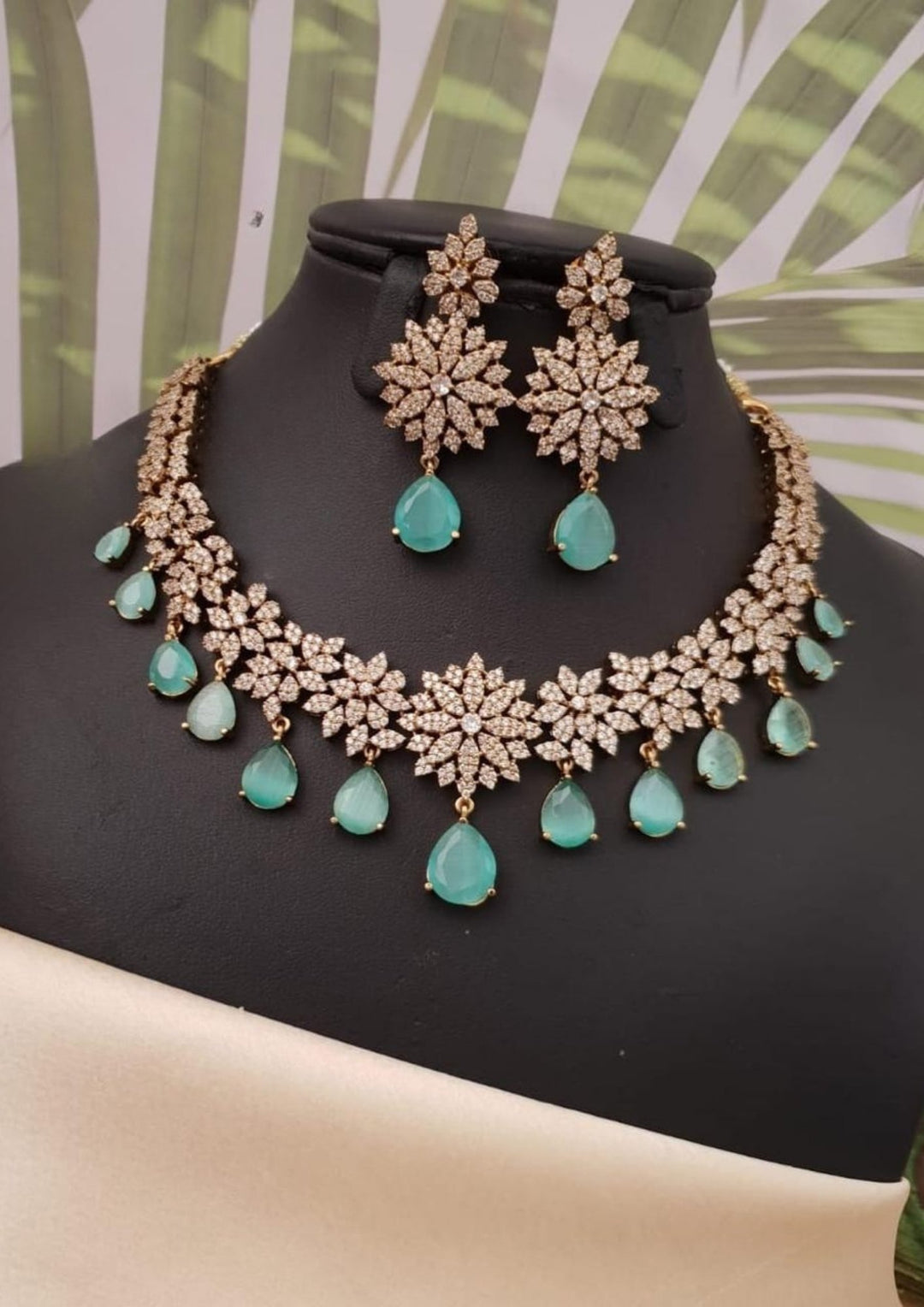 Pure Zirconian Diamond Necklace With Earrings g101850