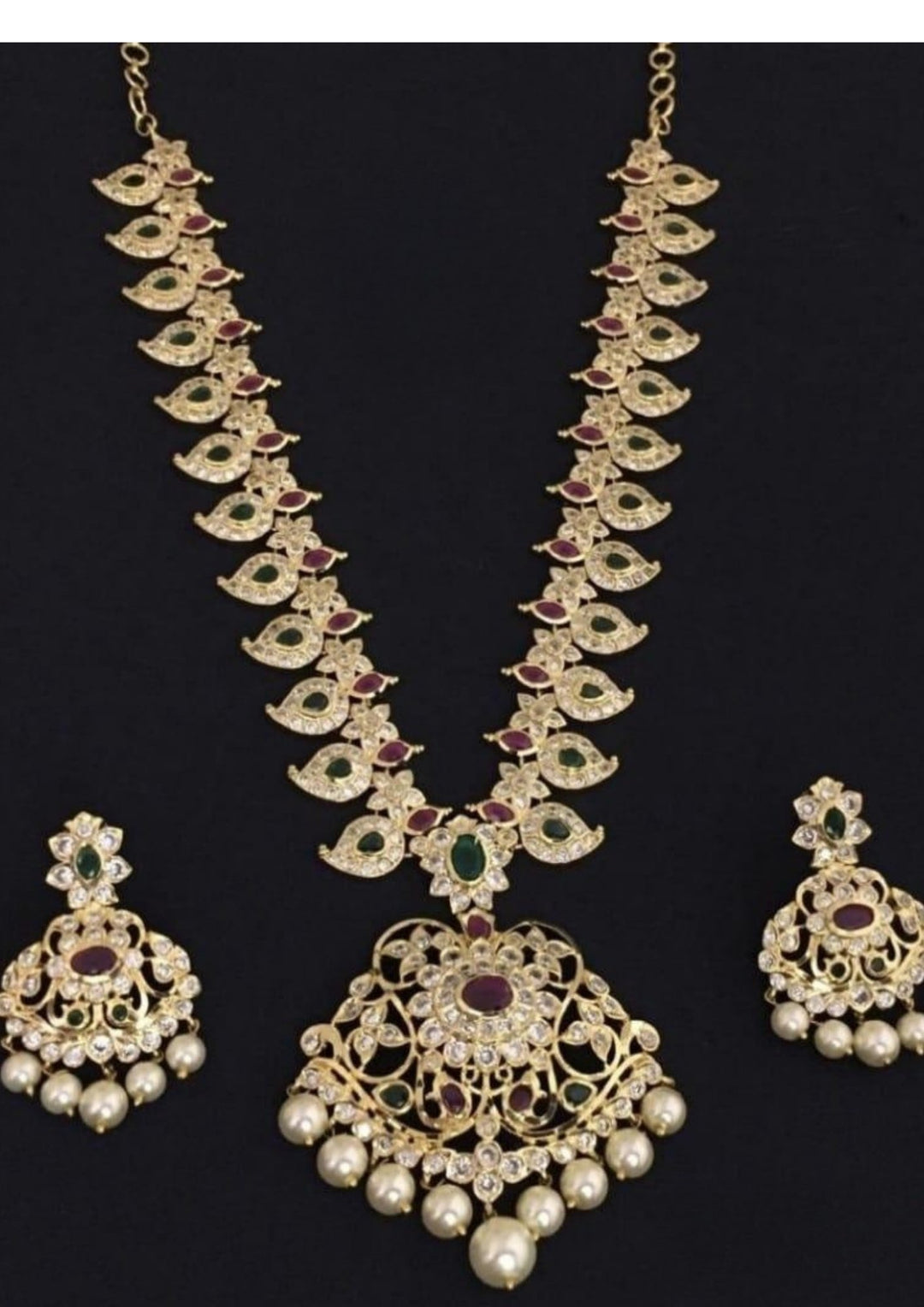 Kundan Necklace with Screw type Earrings s210071