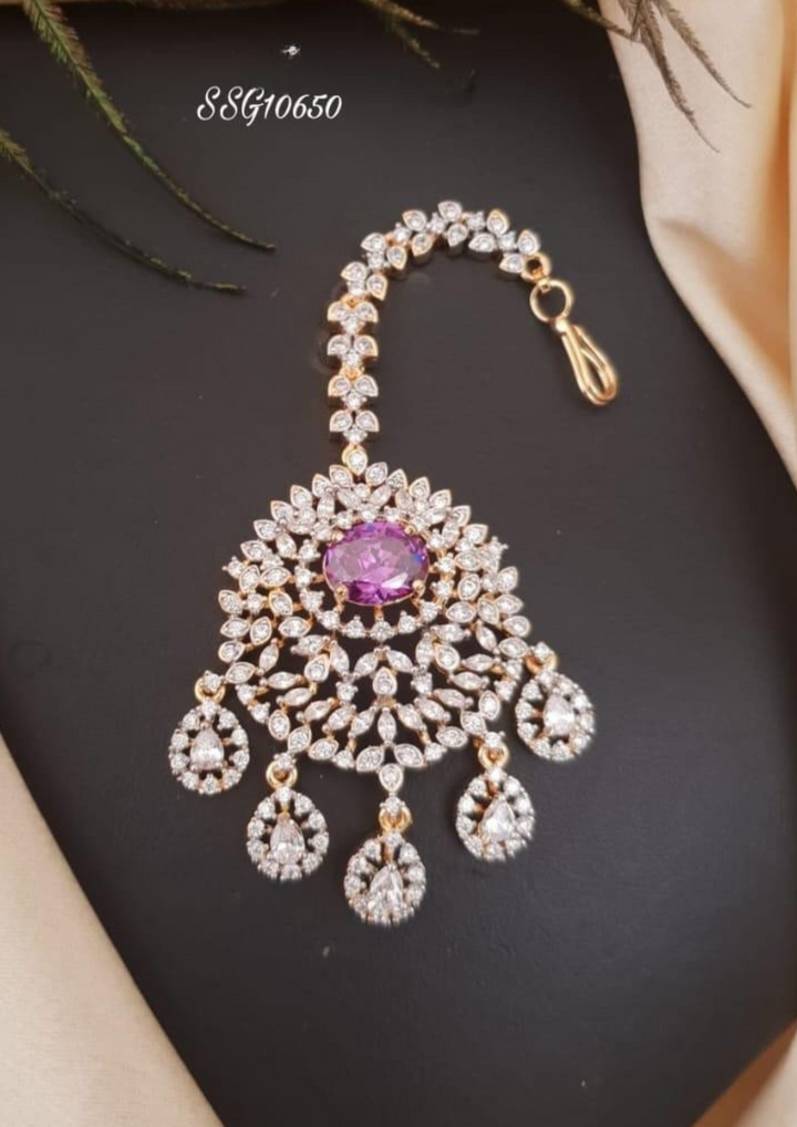 American diamond mangtikka g10650
