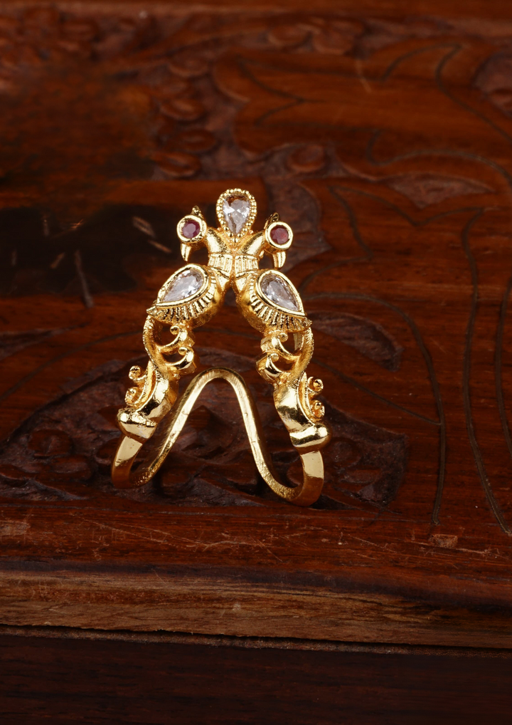 Kundan stone gold finish ring c102020