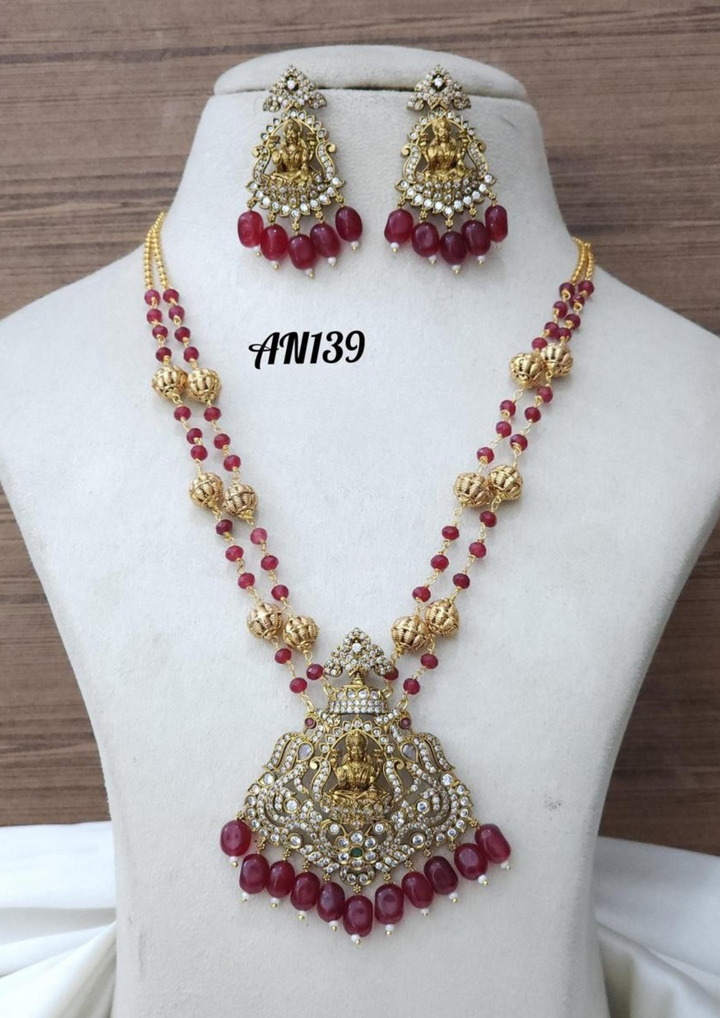 Kundan and beads temple jewelry necklace with earrings AN 139
