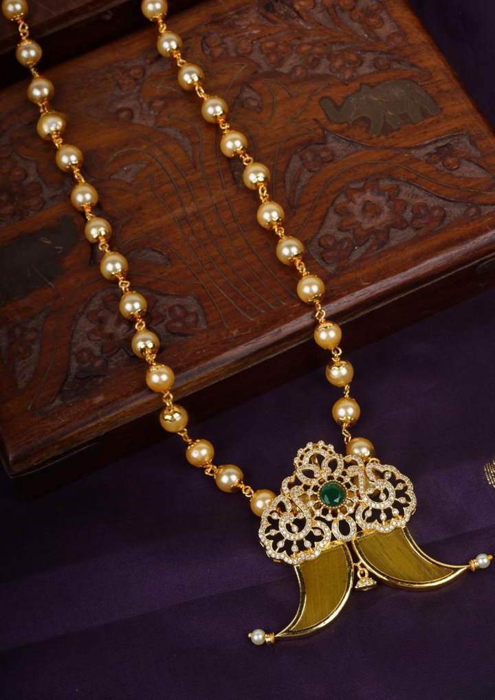 Kundan and beads necklace lc 107020