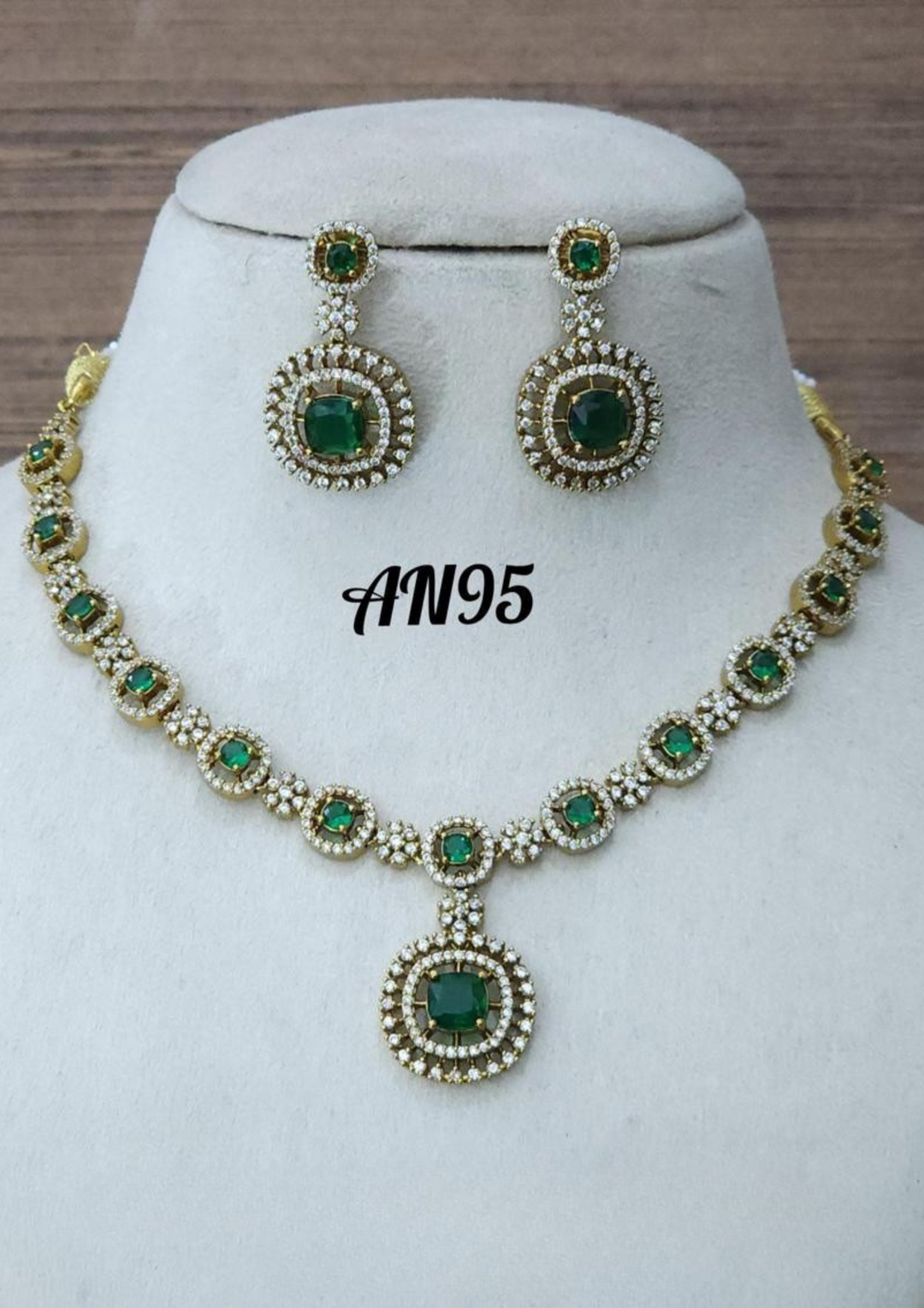 Kundan stone necklace with earrings AN 95