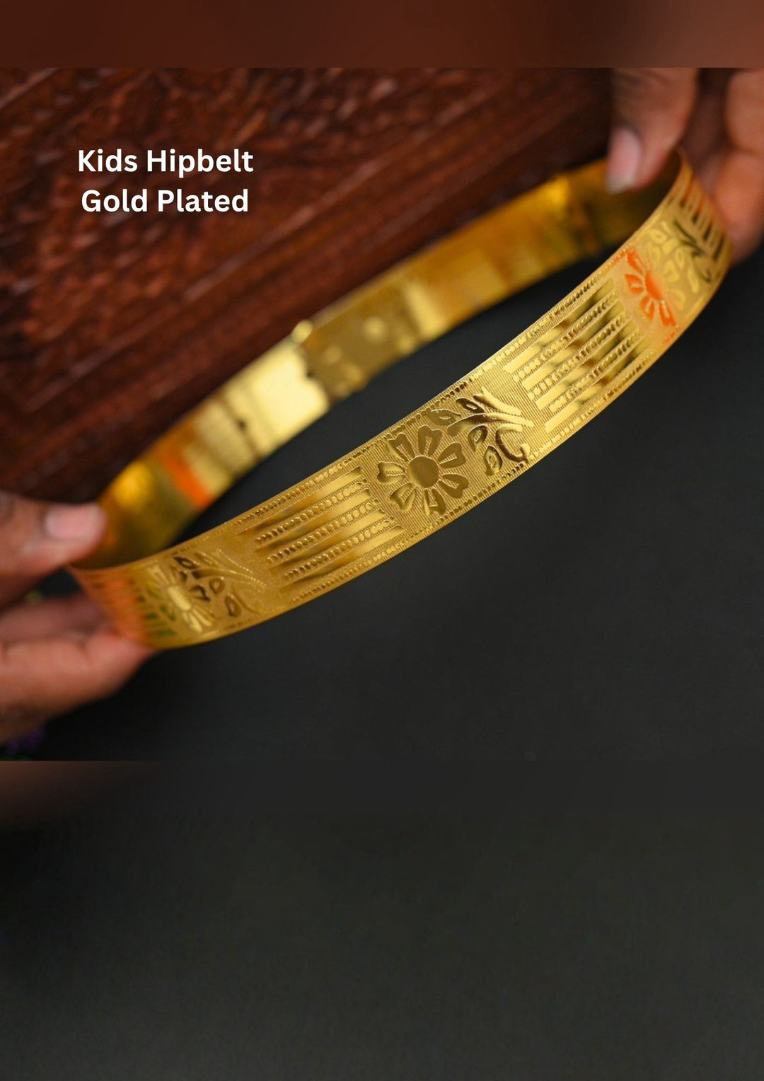 Gold-plated kids hipbelt comes with micro designer and in hip belt shows clearly the flower design and Leafe design and can be used for weeding&