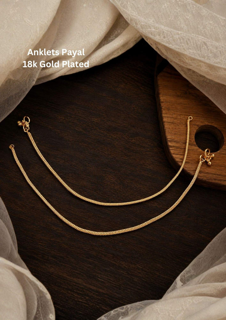18K gold plated anklets payal pair with elegant double chain design, delicate gold bead detailing and lightweight minimal traditional pattern suitable for daily wear, festive occasions, temple visits, casual ethnic styling, sarees, kurtis, lehengas and modern outfits. This stylish anklet set gives a graceful South Indian traditional look with comfortable fitting, anti fade finish, skin friendly quality