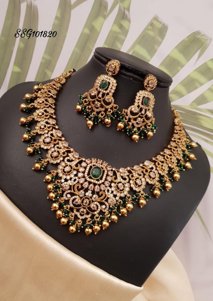 Kundan and beads necklace with earrings ssg 101820