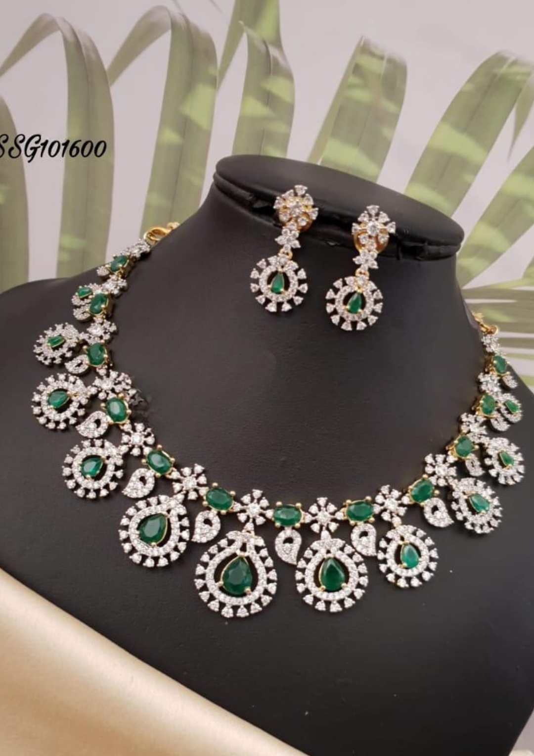 Kundan stone necklace with earrings ssg 101600
