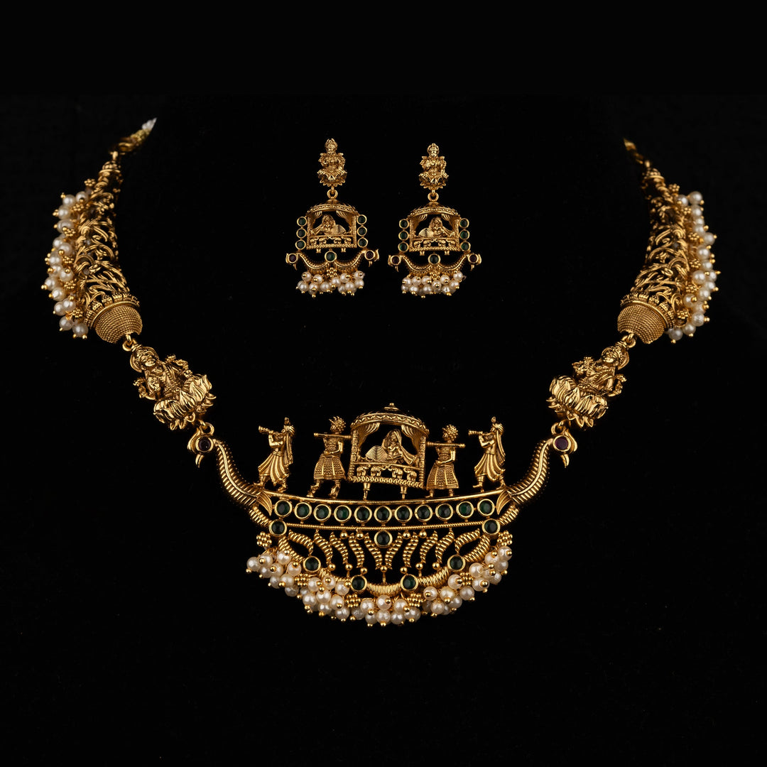 Kundan and beads temple jewellery necklace set with earrings SSG102050