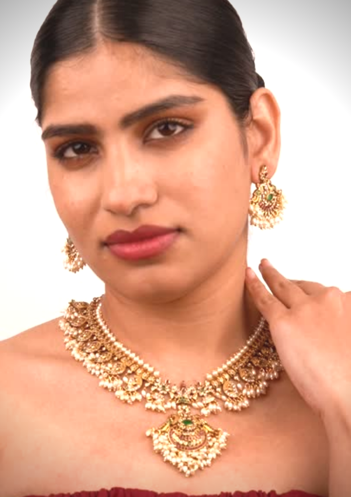 Kundan and beads Matt finish  necklace set with earrings LC 1016520