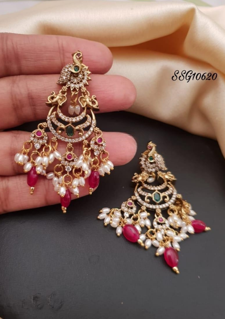 Kundan and beads earrings g10620
