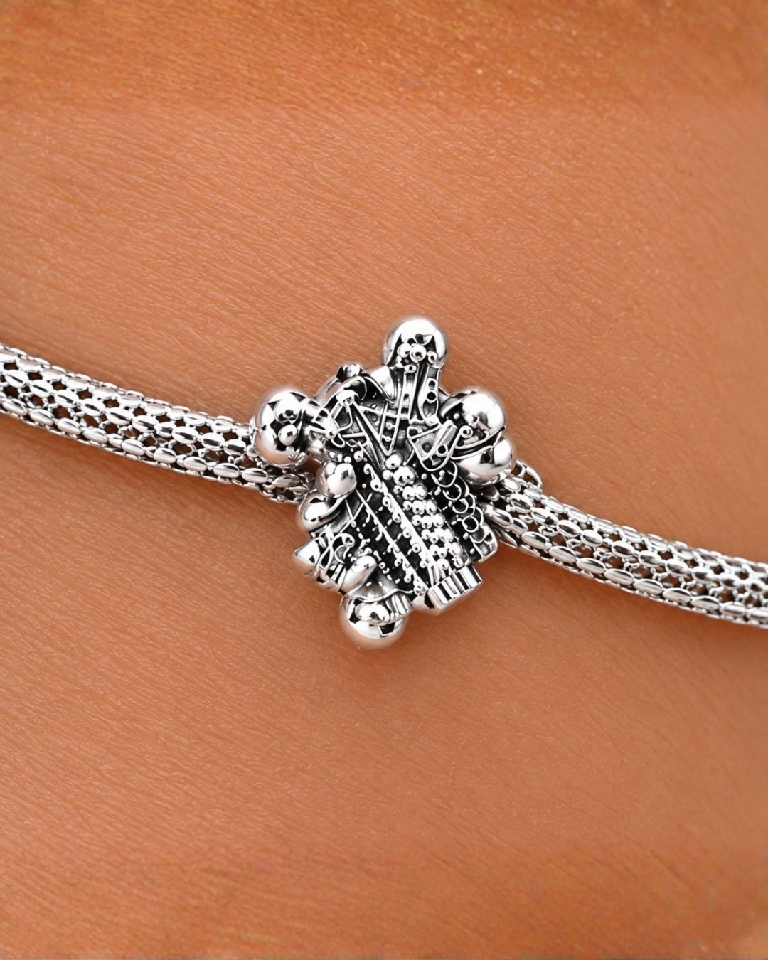 Beautiful silver plated kids payal set featuring delicate double-chain design and traditional silver charms. Perfect for babies, kids, festive occasions, traditional wear, and gifting.Beautiful silver plated kids payal