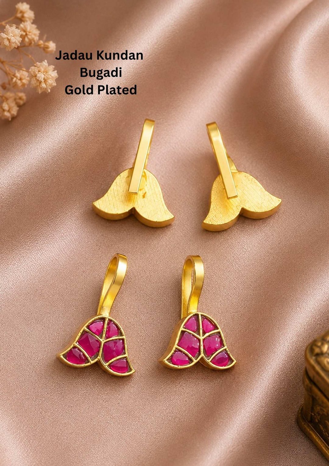 Beautiful matte gold leaf earrings designed with a contemporary minimalist look and premium gold finish.
Lightweight and comfortable for daily wear, office, casual outings, and festive occasions.
Perfect to pair with sarees, kurtis, western outfits, and ethnic ensembles.