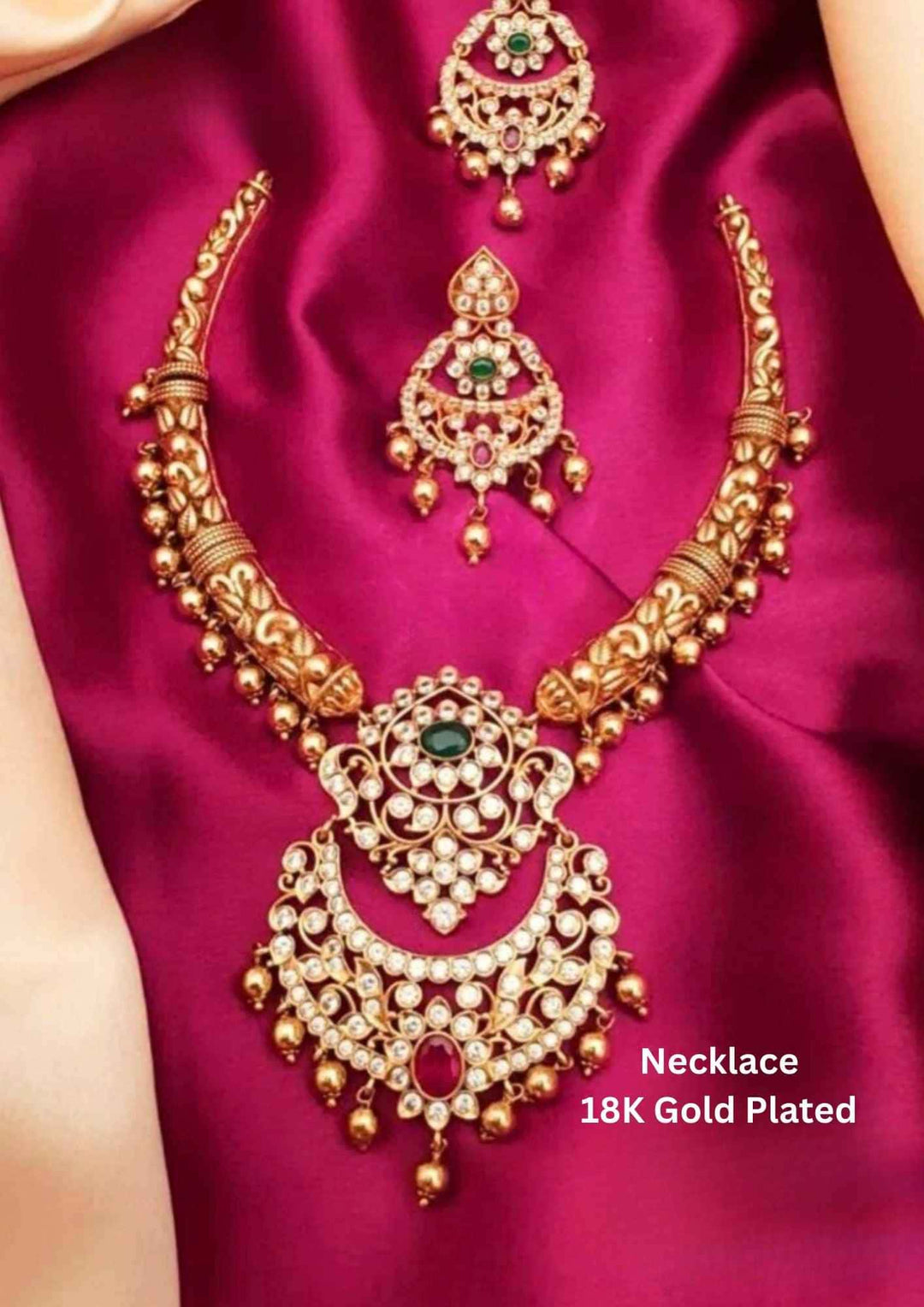 Gold-plated necklace with matching earrings