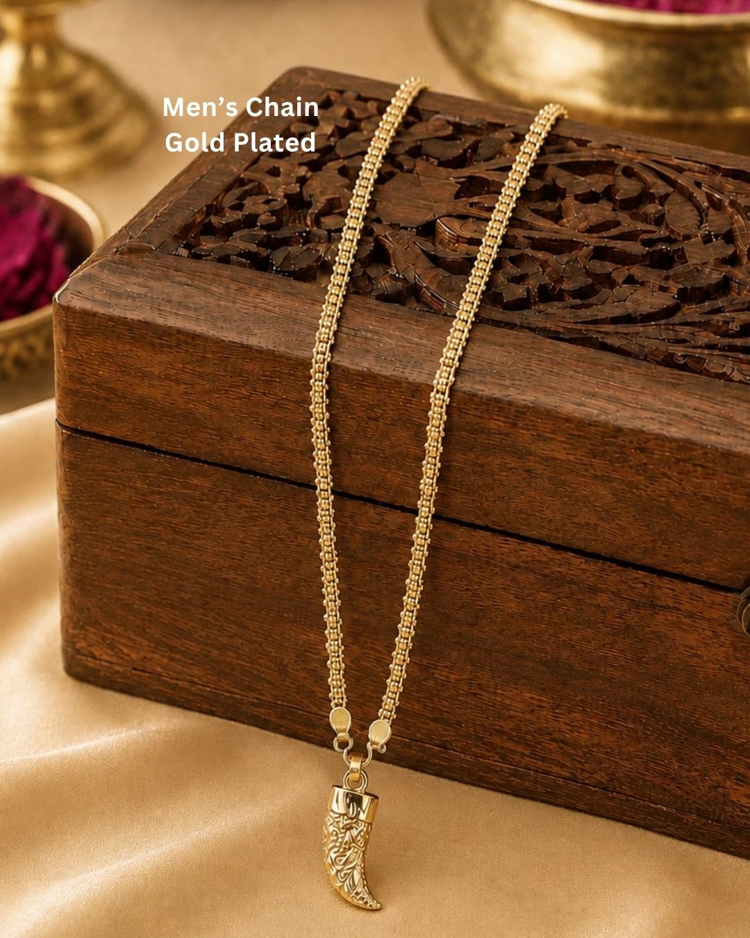 Beautiful gold plated necklace featuring an elegant fine-link chain and a detailed horn-shaped pendant with intricate traditional engraving. Perfect for everyday wear, weddings, festive occasions, traditional outfits, parties, and gifting.
