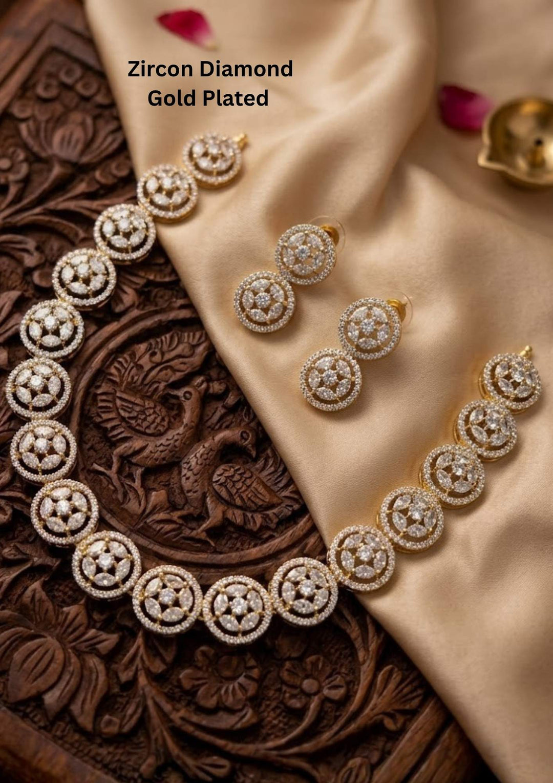 Gold-plated zircon diamond necklace and earrings comes with floral design and shows in detailed how it look and looks very classy and neat finishing and can be use for festival , weeding and can gift 