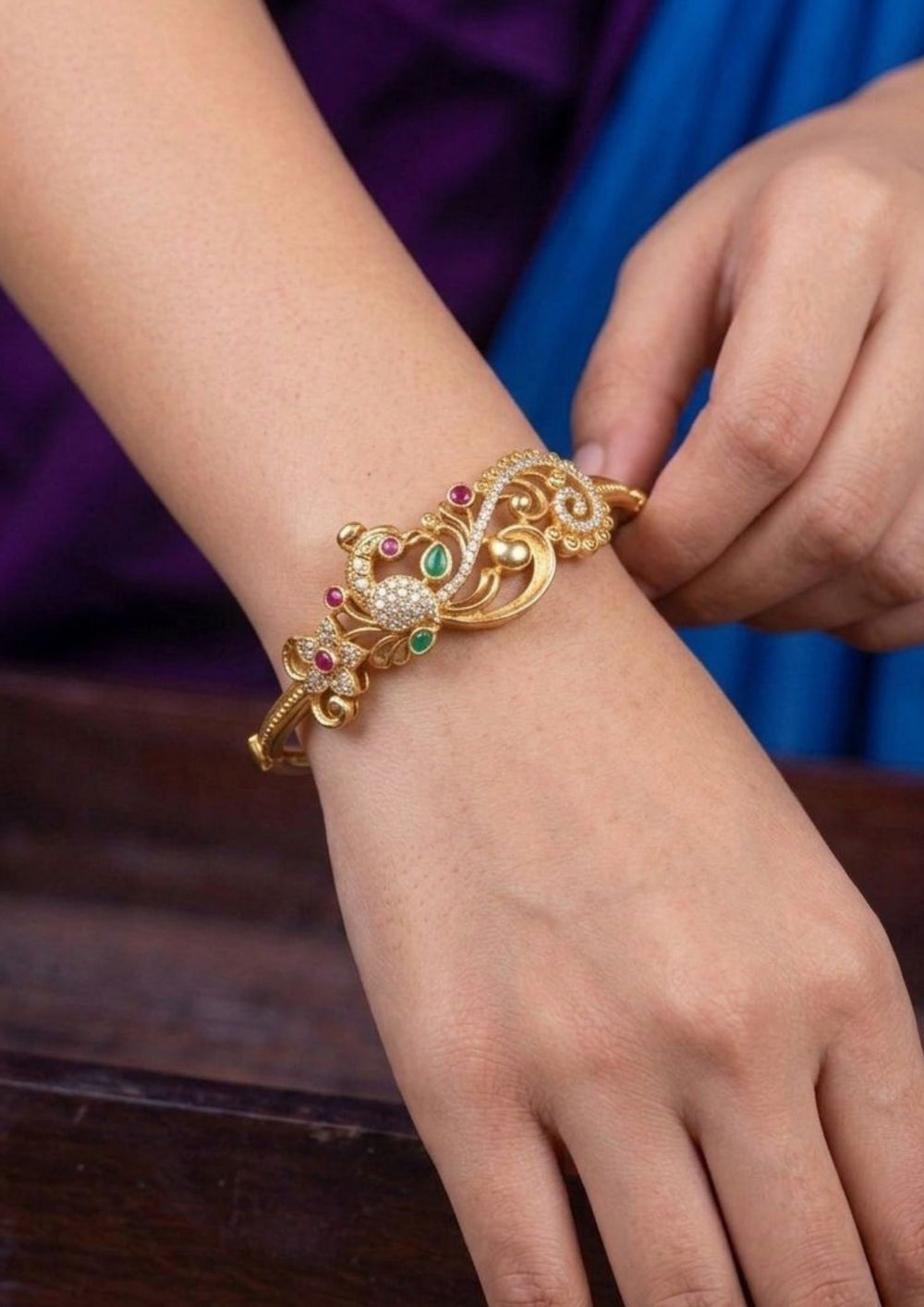 Jadau Kundan Gold Plated Peacock Design Openable Kada Model Pic