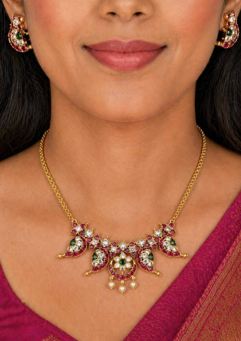 South Indian Women Waring  Kempu necklace with earrings shows very traditional and can clearly understand the detailing of the picture and can used for weedinags , festivals , poojas , and can gift 
