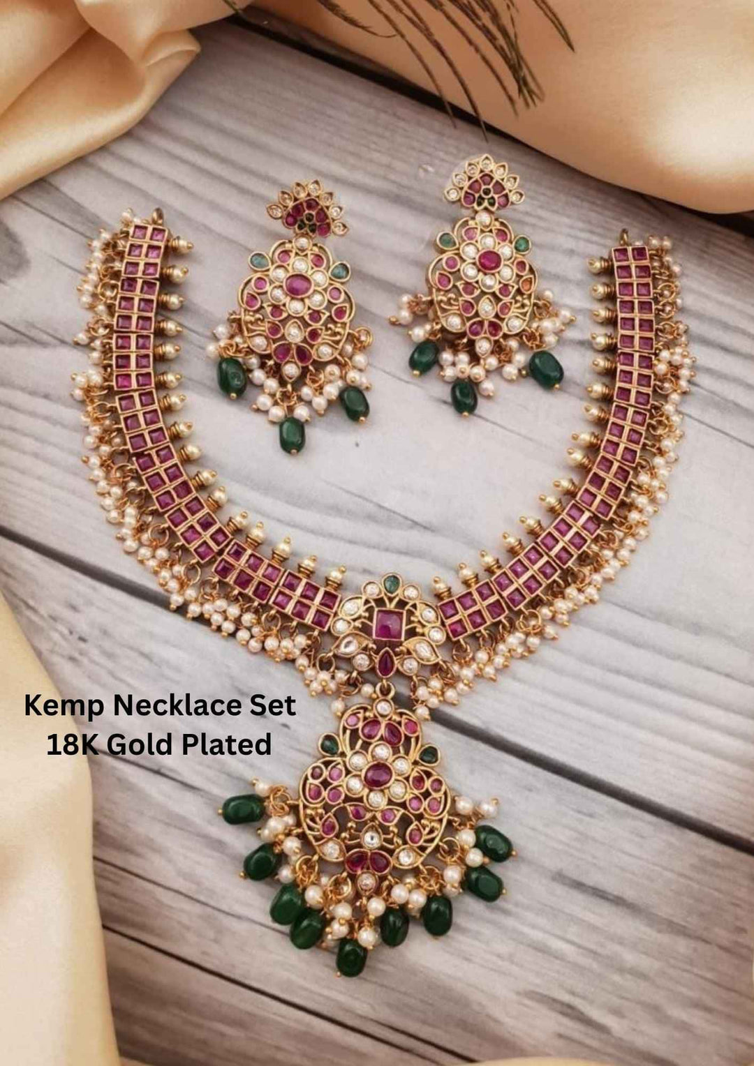 Kemp necklace set with gold plating