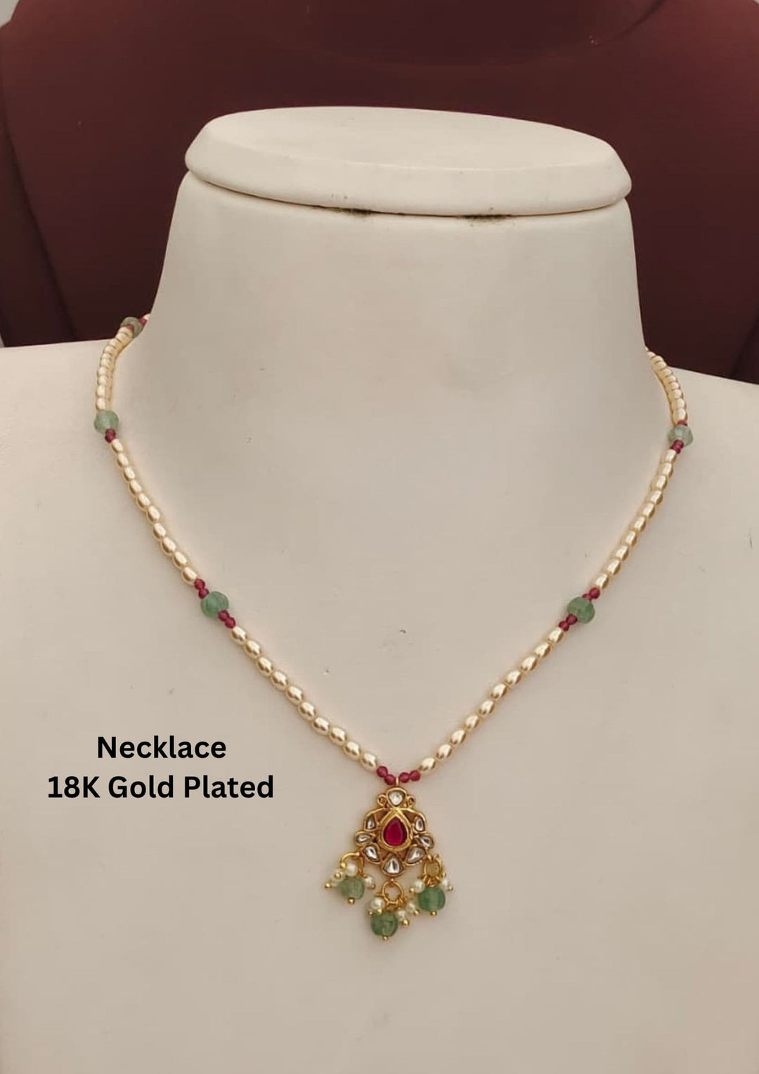 Gold-plated necklace with a pendant
