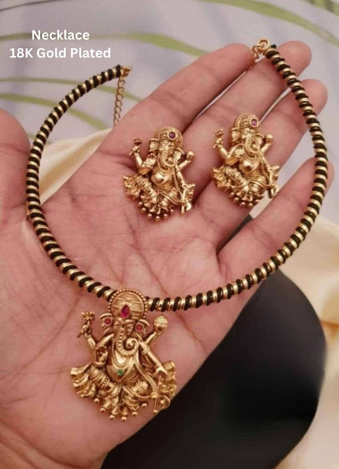 Lord Ganesha Necklace with Earrings