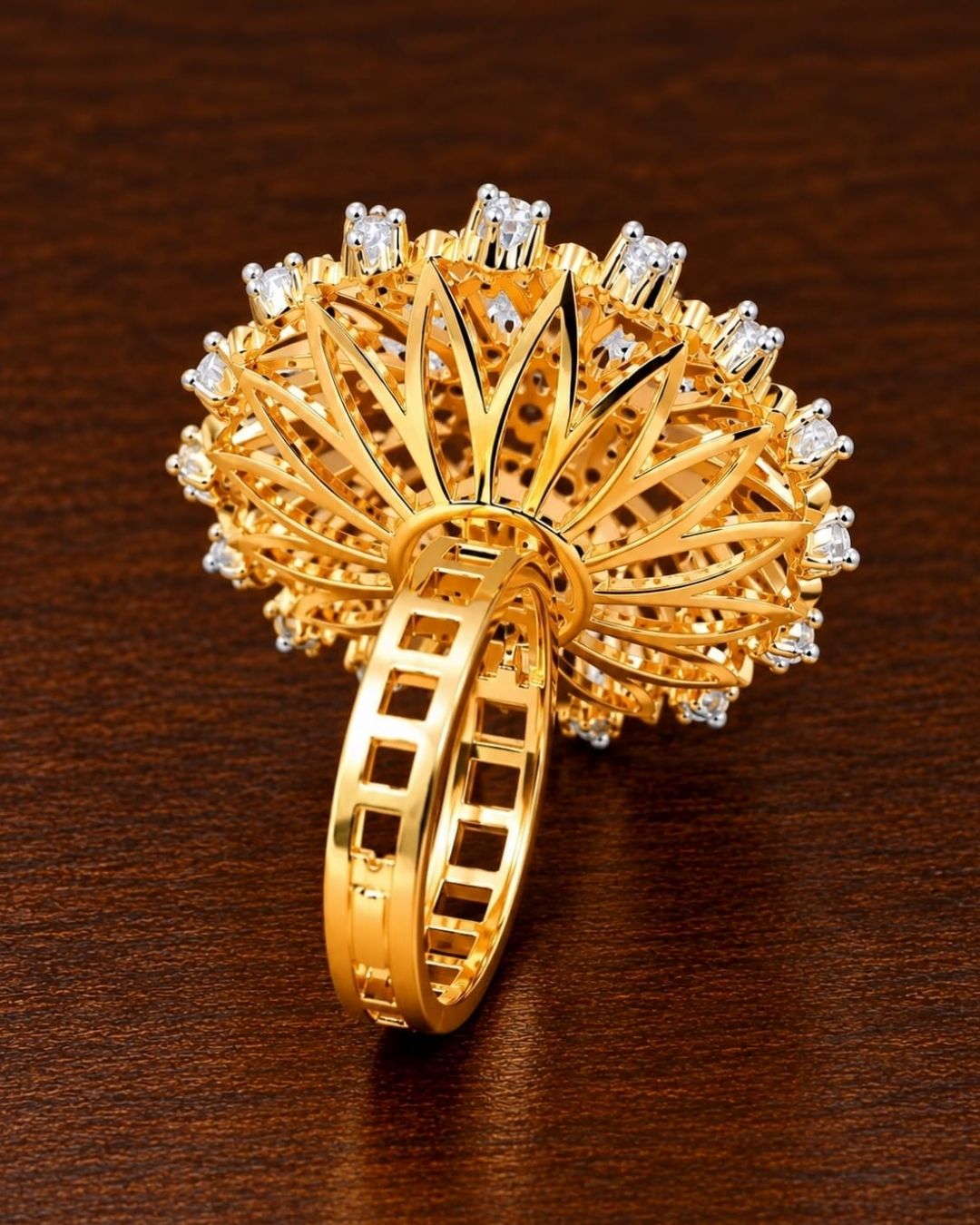 Zircon Diamond Gold Plated Floral Adjustable Fingerring