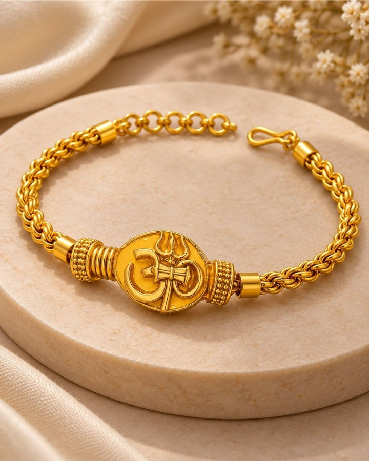 Gold Plated Men’s Bracelet with Stylish Om Pendant Design