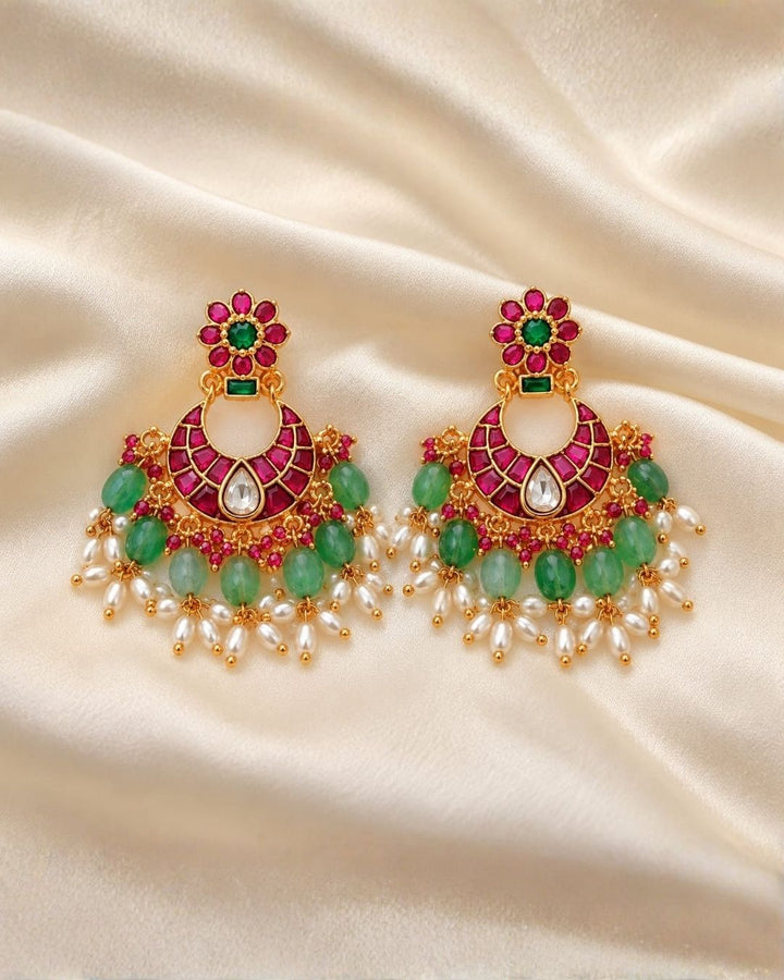 kundan &amp; Beads Gold Plated Earrings s220081