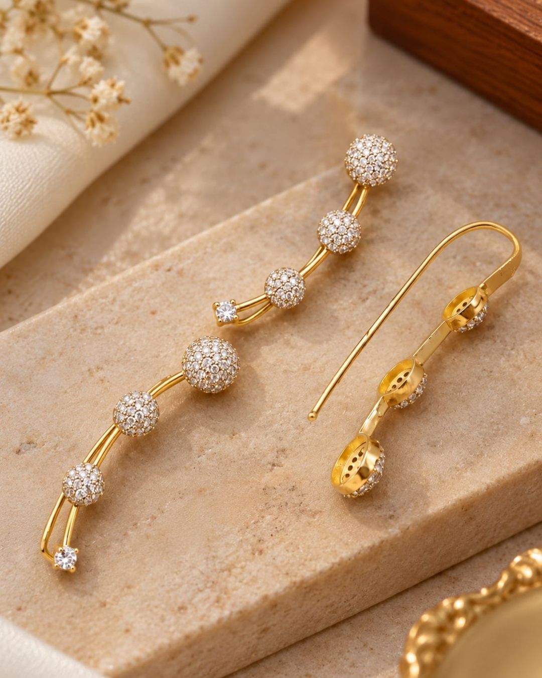 Pure Zirconian Diamond Ear Cuffs p40
