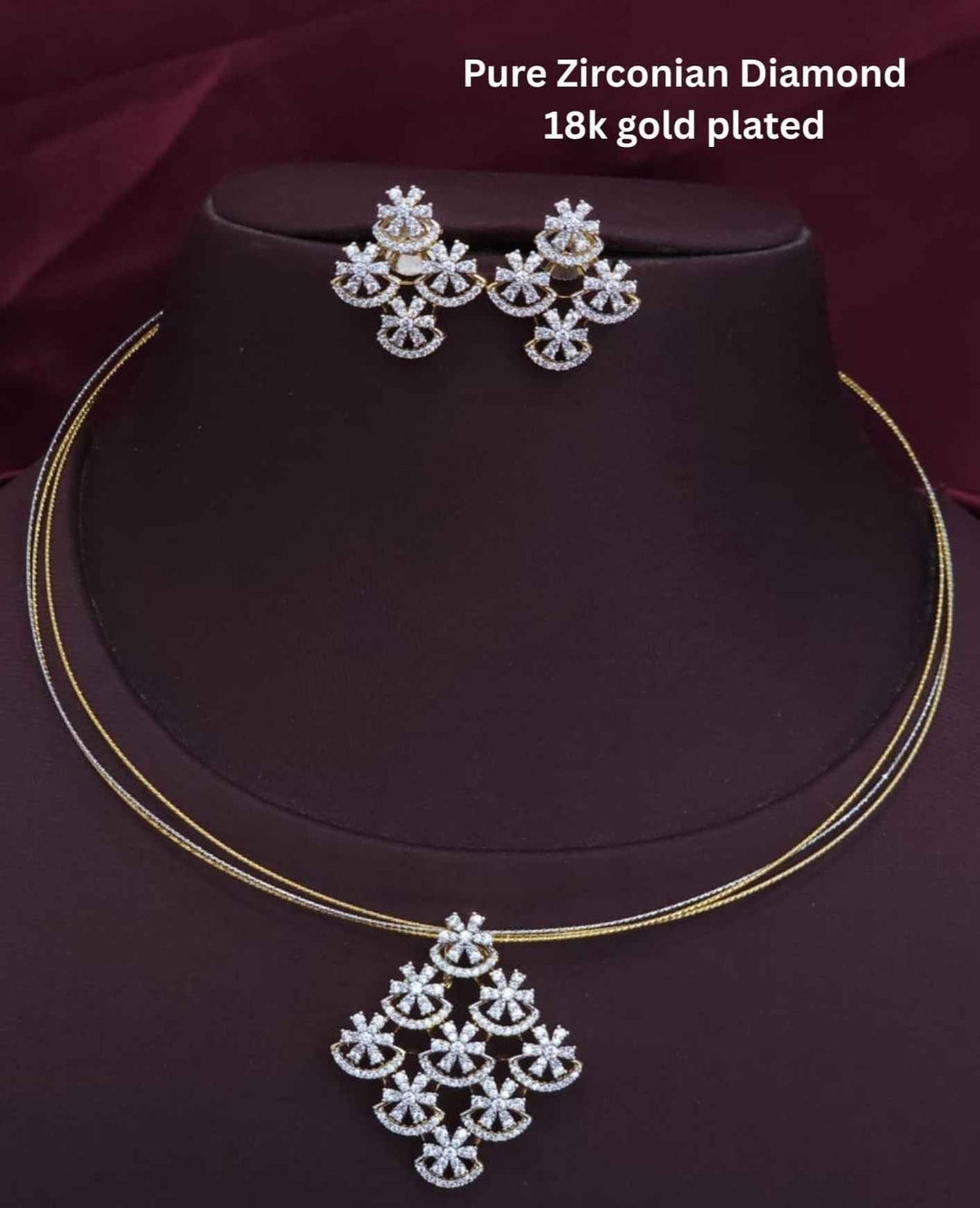  Necklace With Earrings